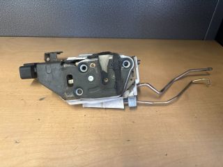 bontott SUZUKI IGNIS II Jobb első Ajtózár