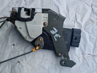 bontott SUZUKI IGNIS II Jobb első Ajtózár