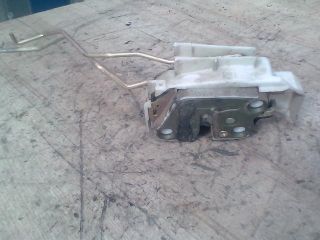 bontott SUZUKI IGNIS II Jobb első Ajtózár