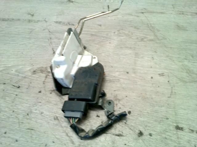 bontott SUZUKI IGNIS II Jobb első Ajtózár