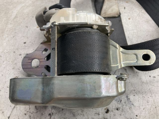 bontott SUZUKI IGNIS II Jobb első Biztonsági Öv