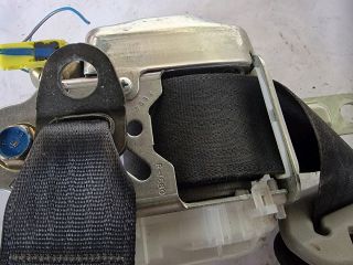 bontott SUZUKI IGNIS II Jobb első Biztonsági Öv