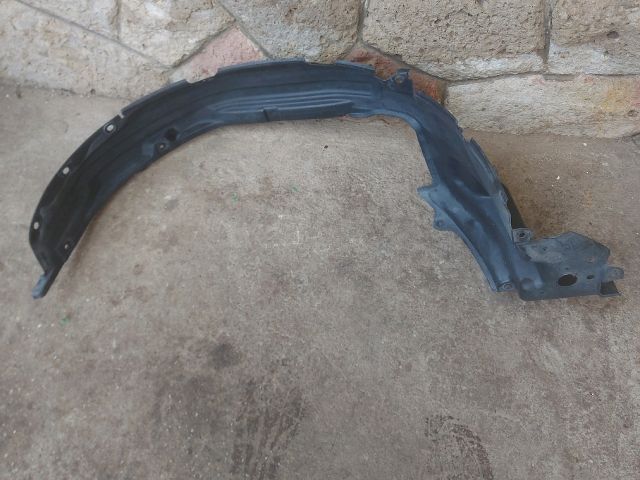 bontott SUZUKI IGNIS II Jobb első Dobbetét (Kerékjárati, Műanyag)