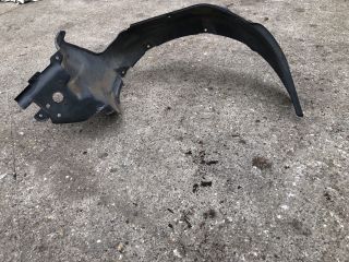 bontott SUZUKI IGNIS II Jobb első Dobbetét (Kerékjárati, Műanyag)