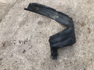 bontott SUZUKI IGNIS II Jobb első Dobbetét (Kerékjárati, Műanyag)