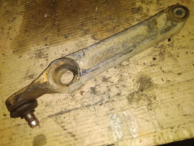 bontott SUZUKI IGNIS II Jobb első Lengőkar