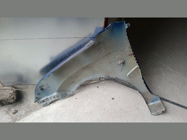 bontott SUZUKI IGNIS II Jobb első Sárvédő