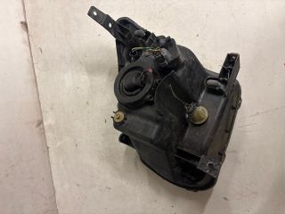 bontott SUZUKI IGNIS II Jobb Fényszóró