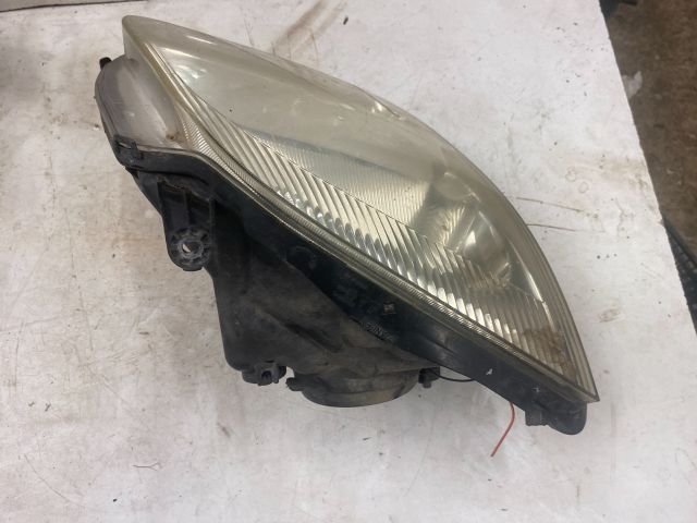bontott SUZUKI IGNIS II Jobb Fényszóró