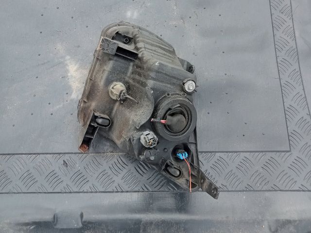 bontott SUZUKI IGNIS II Jobb Fényszóró