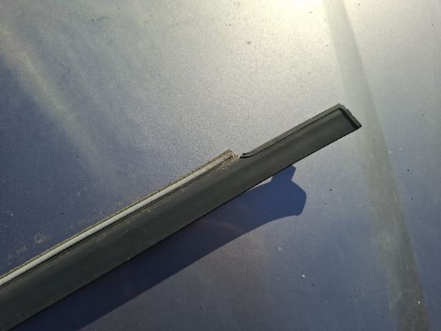 bontott SUZUKI IGNIS II Jobb hátsó Ablak Díszléc