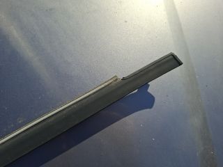 bontott SUZUKI IGNIS II Jobb hátsó Ablak Díszléc