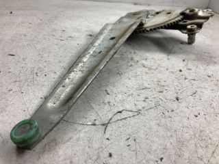 bontott SUZUKI IGNIS II Jobb hátsó Ablakemelő Szerkezet (Mechanikus)