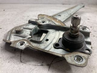 bontott SUZUKI IGNIS II Jobb hátsó Ablakemelő Szerkezet (Mechanikus)