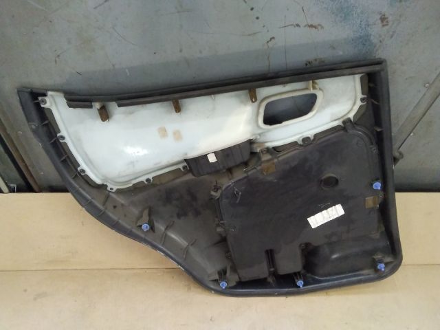 bontott SUZUKI IGNIS II Jobb hátsó Ajtó Kárpit