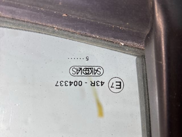 bontott SUZUKI IGNIS II Jobb hátsó Ajtó (Részeivel)