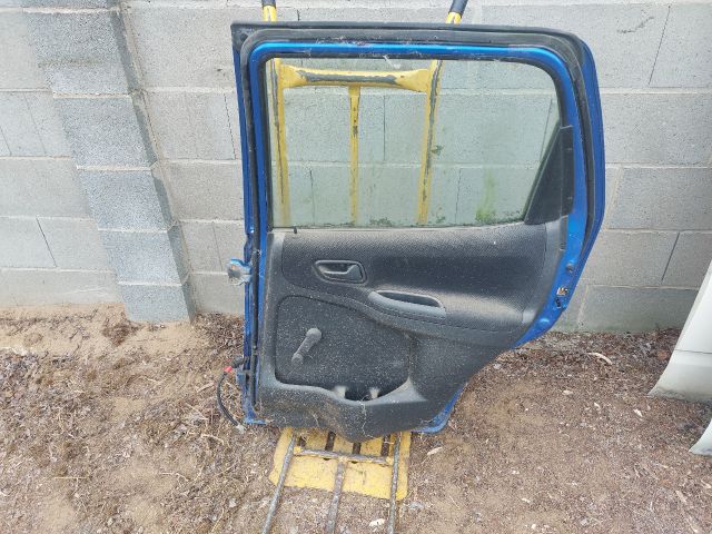 bontott SUZUKI IGNIS II Jobb hátsó Ajtó (Részeivel)