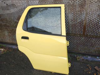 bontott SUZUKI IGNIS II Jobb hátsó Ajtó (Részeivel)