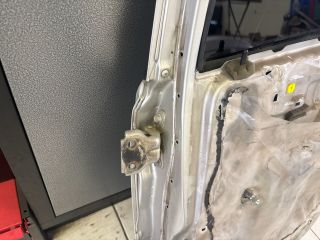 bontott SUZUKI IGNIS II Jobb hátsó Ajtó (Részeivel)