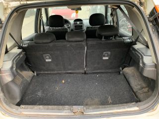 bontott SUZUKI IGNIS II Jobb hátsó Ajtó (Üres lemez)