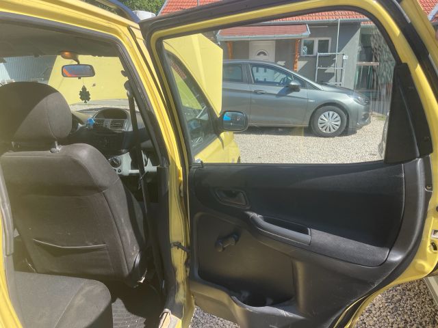 bontott SUZUKI IGNIS II Jobb hátsó Ajtó (Üres lemez)