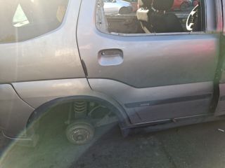 bontott SUZUKI IGNIS II Jobb hátsó Ajtó (Üres lemez)