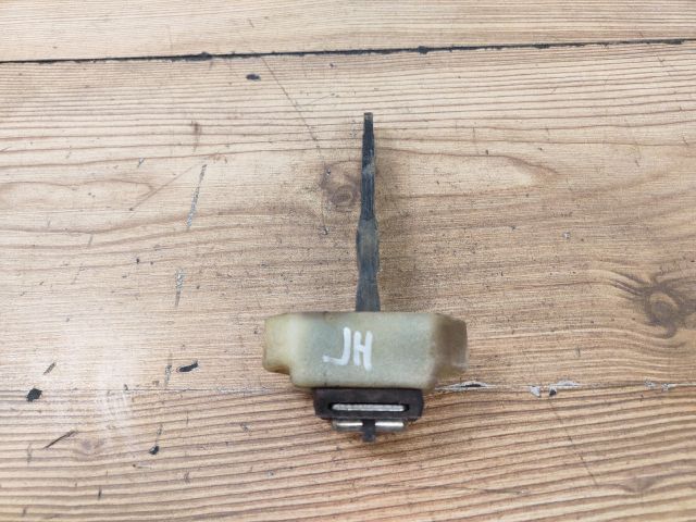 bontott SUZUKI IGNIS II Jobb hátsó Ajtóhatároló