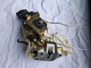 bontott SUZUKI IGNIS II Jobb hátsó Ajtózár