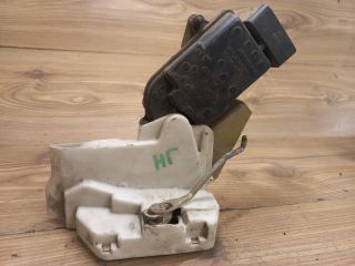 bontott SUZUKI IGNIS II Jobb hátsó Ajtózár