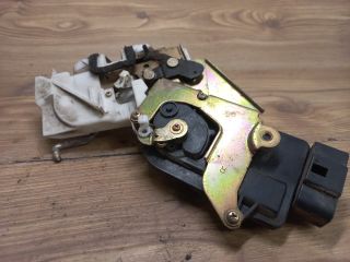 bontott SUZUKI IGNIS II Jobb hátsó Ajtózár