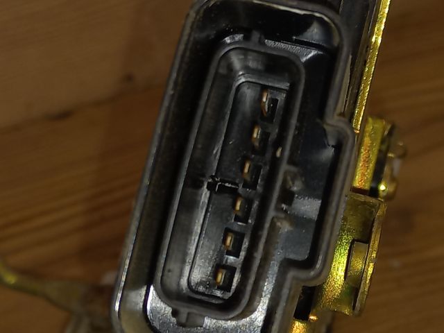 bontott SUZUKI IGNIS II Jobb hátsó Ajtózár