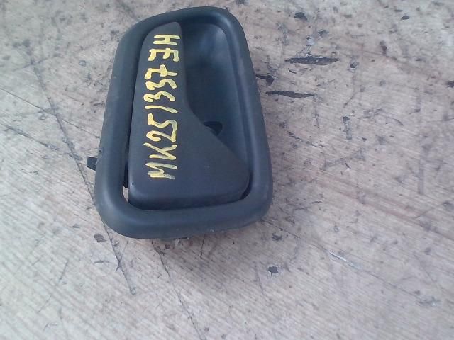 bontott SUZUKI IGNIS II Jobb hátsó Belső Kilincs