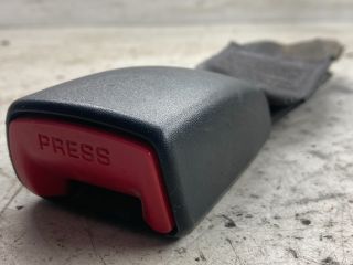 bontott SUZUKI IGNIS II Jobb hátsó Biztonsági Öv Csat