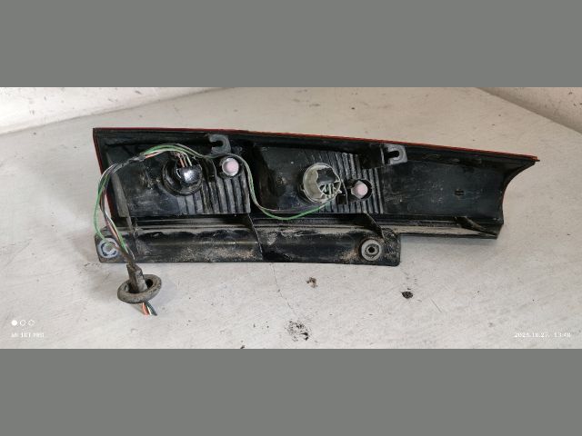 bontott SUZUKI IGNIS II Jobb Hátsó Lámpa