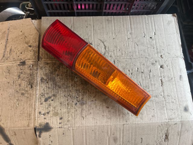 bontott SUZUKI IGNIS II Jobb Hátsó Lámpa