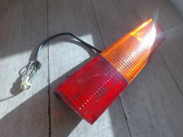 bontott SUZUKI IGNIS II Jobb Hátsó Lámpa