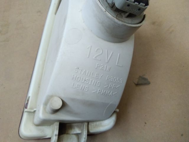 bontott SUZUKI IGNIS II Jobb Ködzárófény