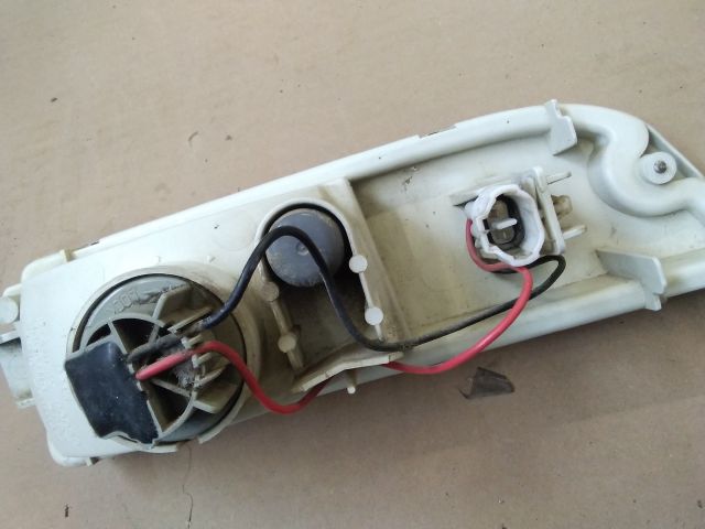 bontott SUZUKI IGNIS II Jobb Ködzárófény