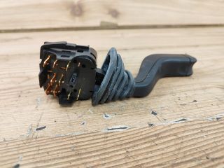 bontott SUZUKI IGNIS II Jobb Kormánykapcsoló Ablaktörlő