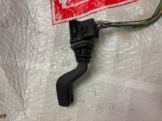 bontott SUZUKI IGNIS II Jobb Kormánykapcsoló Ablaktörlő