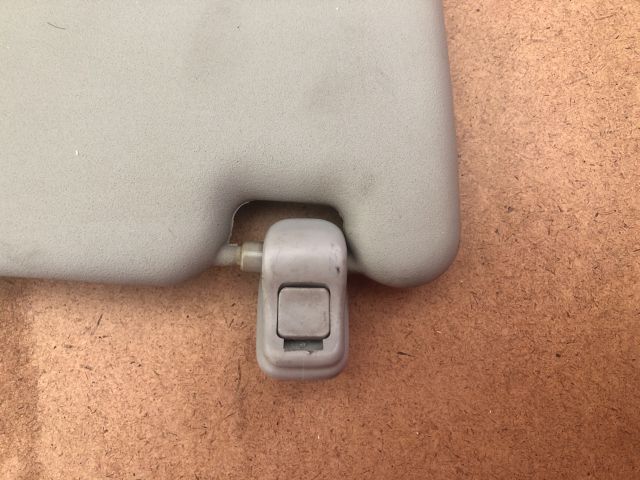 bontott SUZUKI IGNIS II Jobb Napellenző