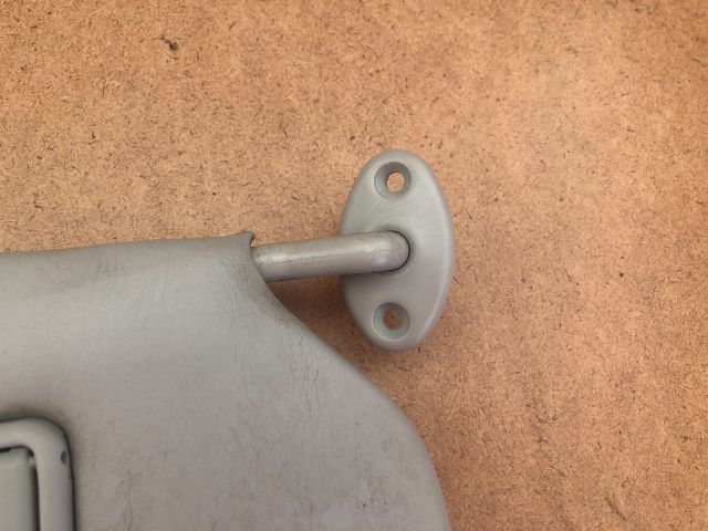 bontott SUZUKI IGNIS II Jobb Napellenző