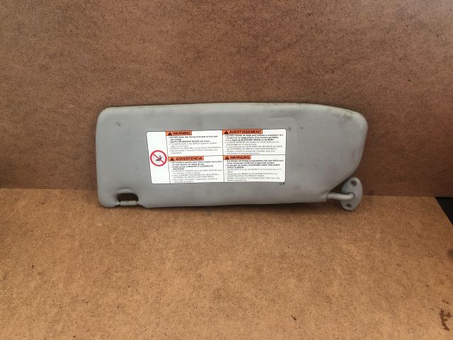 bontott SUZUKI IGNIS II Jobb Napellenző