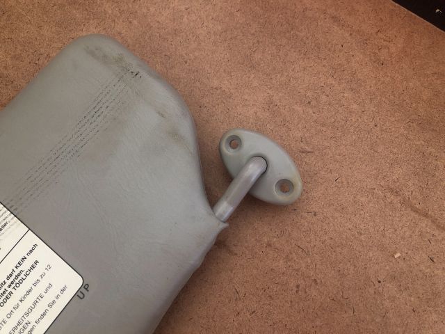 bontott SUZUKI IGNIS II Jobb Napellenző