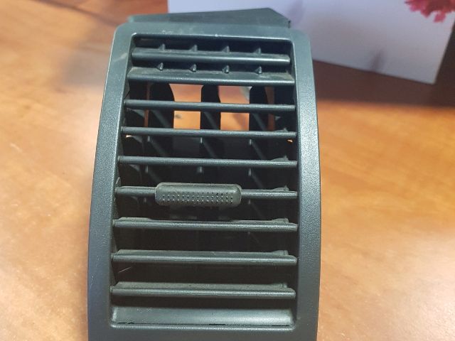 bontott SUZUKI IGNIS II Jobb Szellőző