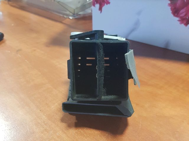 bontott SUZUKI IGNIS II Jobb Szellőző