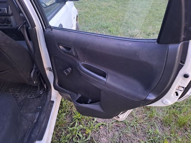 bontott SUZUKI IGNIS II Kesztyűtartó