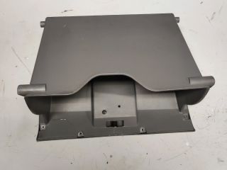 bontott SUZUKI IGNIS II Kesztyűtartó