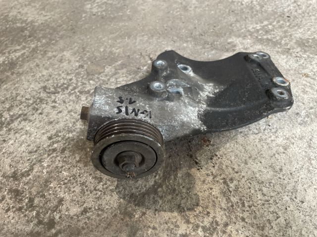 bontott SUZUKI IGNIS II Klímakompresszor Tartó Bak