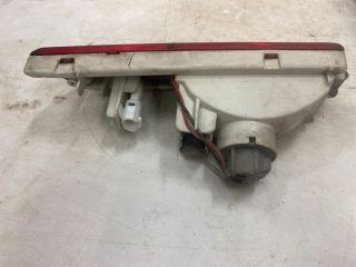 bontott SUZUKI IGNIS II Ködzárófény